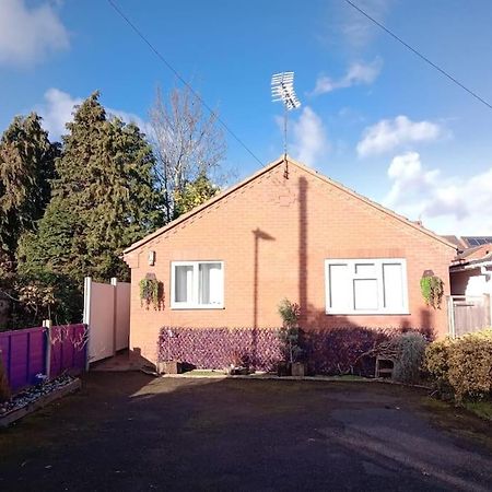 Cosy Bungalow In A Handy Location Market Harborough Ngoại thất bức ảnh