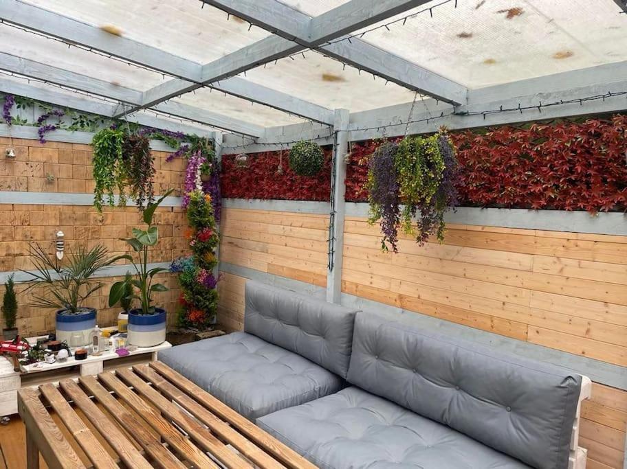 Cosy Bungalow In A Handy Location Market Harborough Ngoại thất bức ảnh